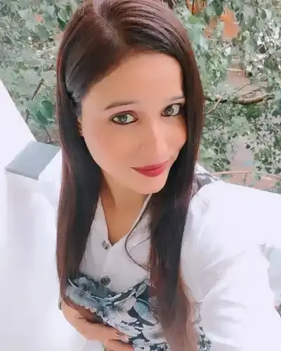 Call Girls in Ahmednagar
